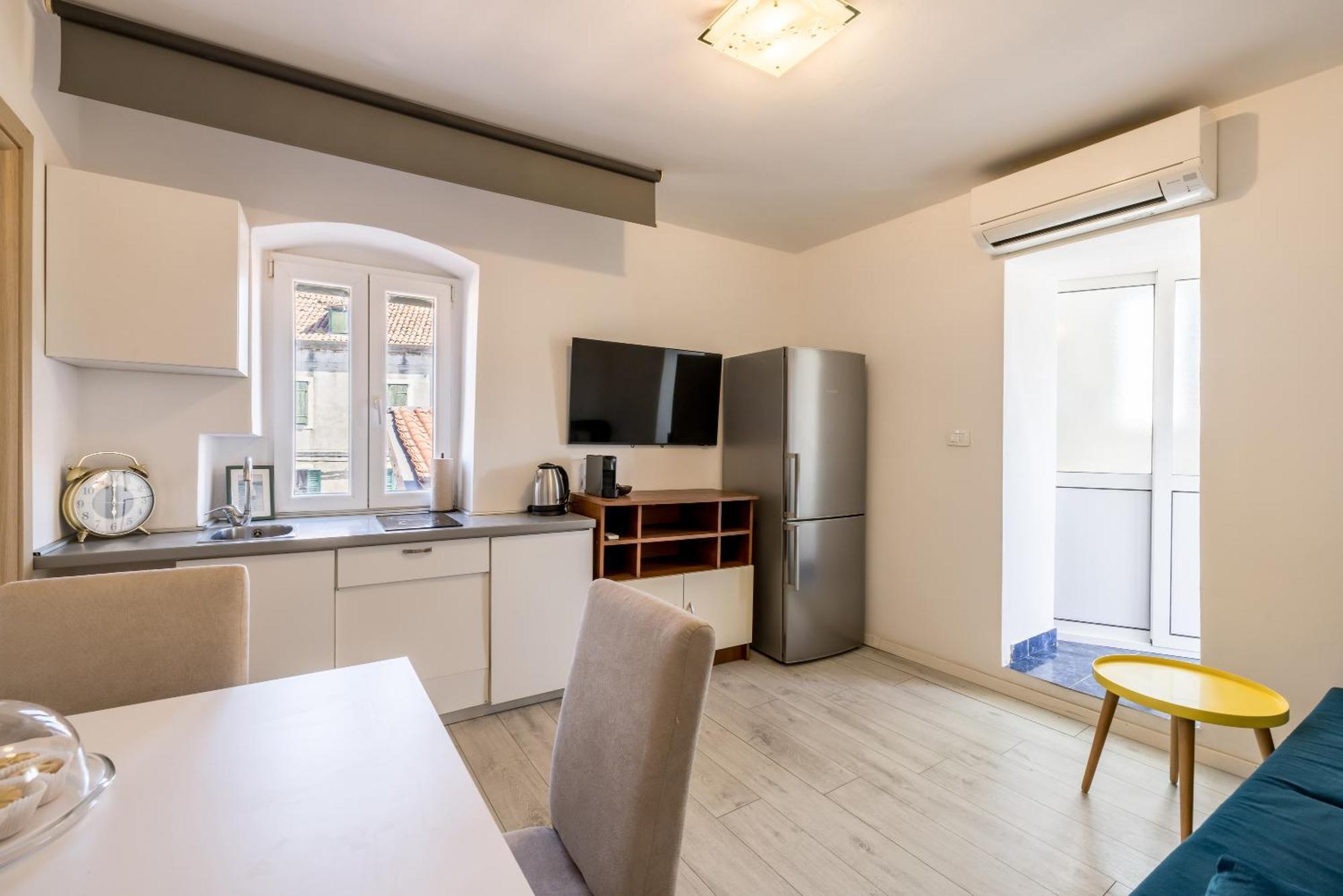 Split Central City Apartment Esterno foto
